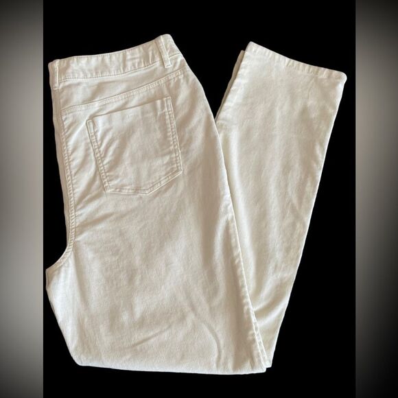 Chicos English cream comfortable flattering stretch corduroy pants size 18 NWOT - Picture 2 of 9